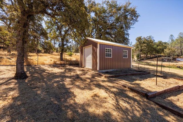 10379 Mooney Flat Rd, Smartsville, CA 95977