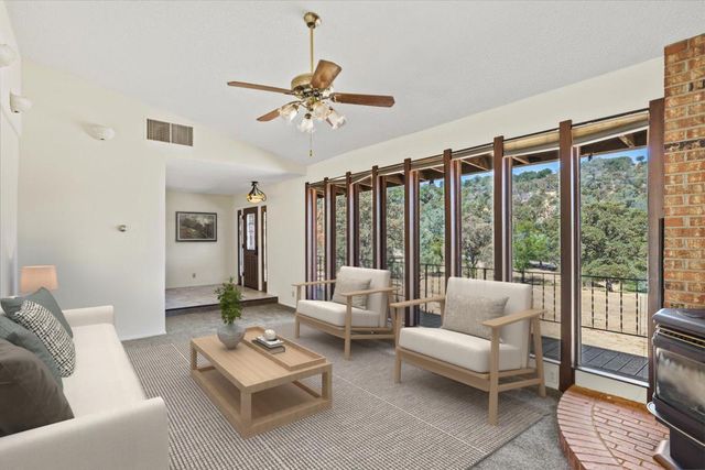 10379 Mooney Flat Rd, Smartsville, CA 95977