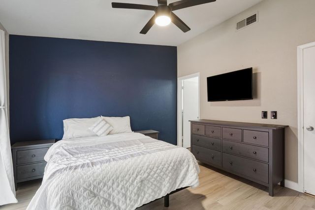 943 Rancho Roble Way, Sacramento, CA 95834