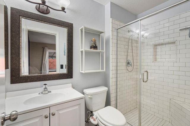 943 Rancho Roble Way, Sacramento, CA 95834