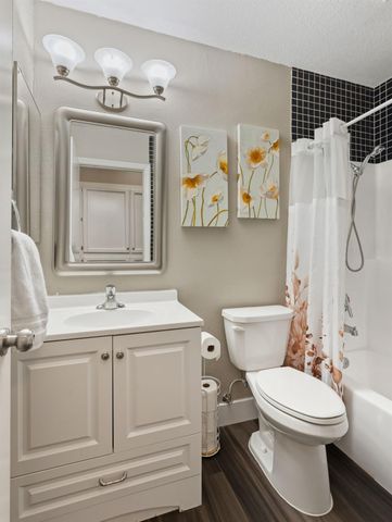 943 Rancho Roble Way, Sacramento, CA 95834