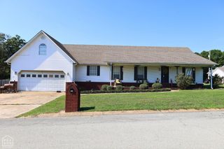 2006 Julie Ann Lane, Paragould, AR 72450