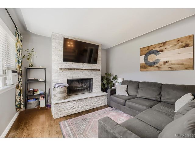 2216 Lima St, Aurora, CO 80010