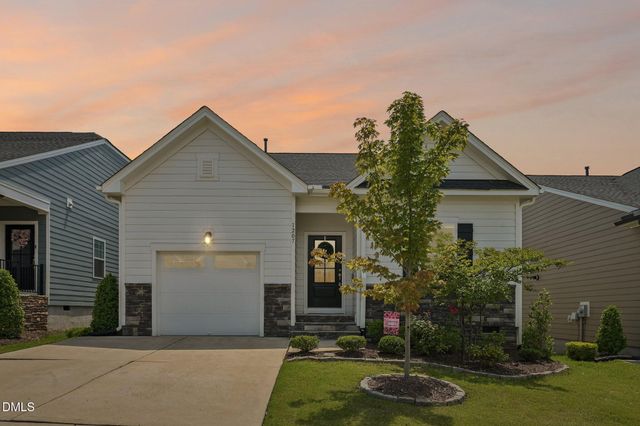 1207 White Flint Circle, Durham, NC 27703