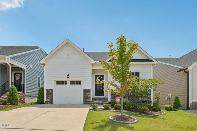 1207 White Flint Circle, Durham, NC 27703