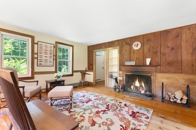 85 Brown's Road, Newfane, VT 05345
