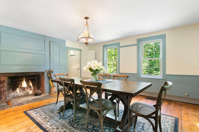85 Brown's Road, Newfane, VT 05345