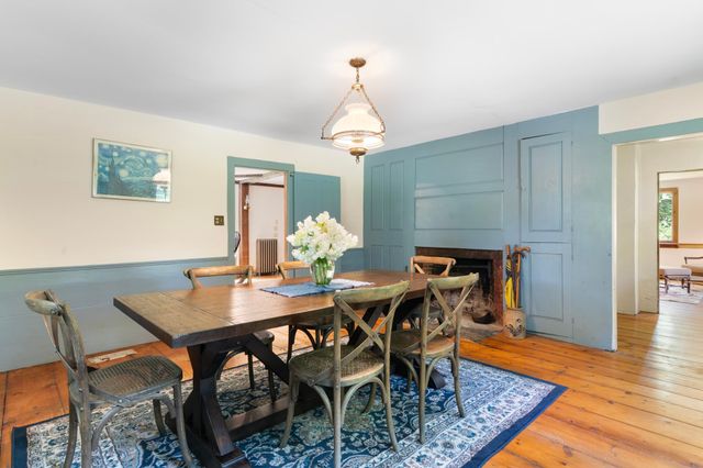 85 Brown's Road, Newfane, VT 05345