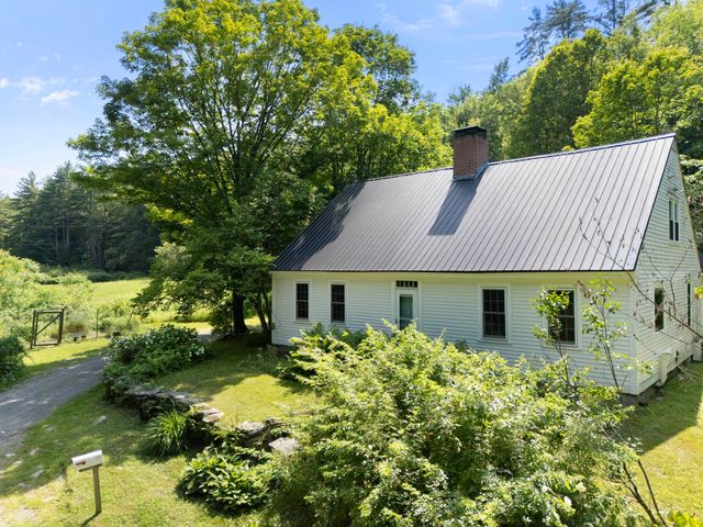 85 Brown's Road, Newfane, VT 05345