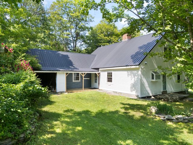 85 Brown's Road, Newfane, VT 05345