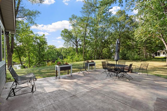 15410 Fillmore Street NW, Elk River, MN 55330