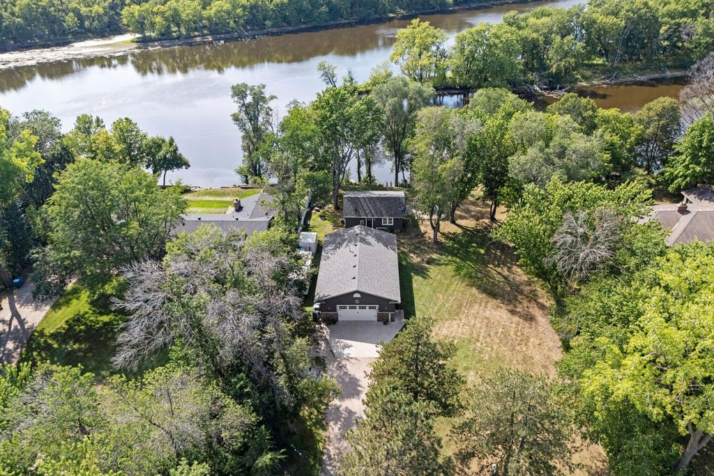 15410 Fillmore Street NW, Elk River, MN 55330