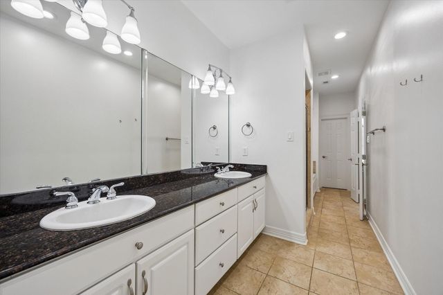 5503 Darling Street, Houston, TX 77007