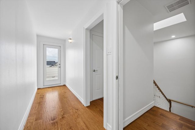 5503 Darling Street, Houston, TX 77007