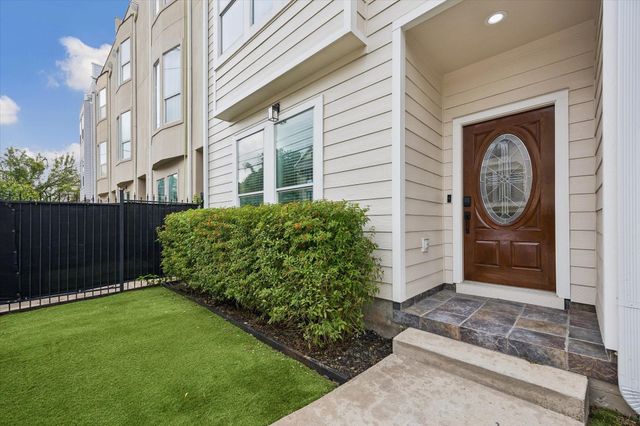 5503 Darling Street, Houston, TX 77007