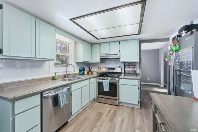 5907 Bellingham Lane, Fort Wayne, IN 46835