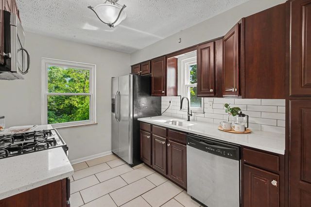 340 Bonnie Leslie Avenue, Bellevue, KY 41073