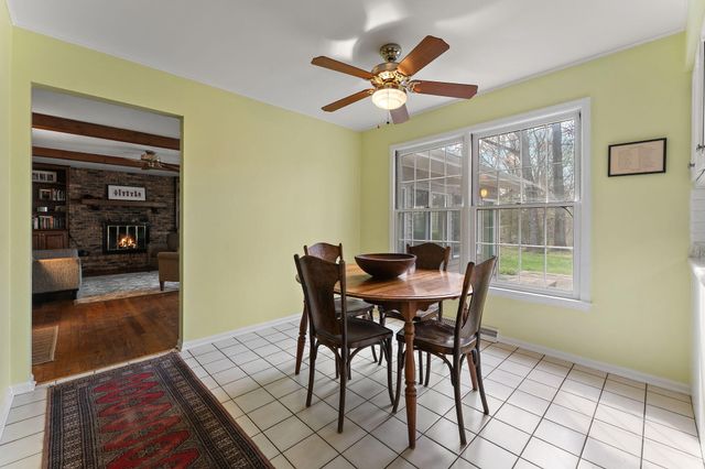2007 Sherwood Drive, Valparaiso, IN 46385