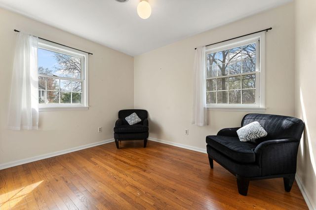 2007 Sherwood Drive, Valparaiso, IN 46385