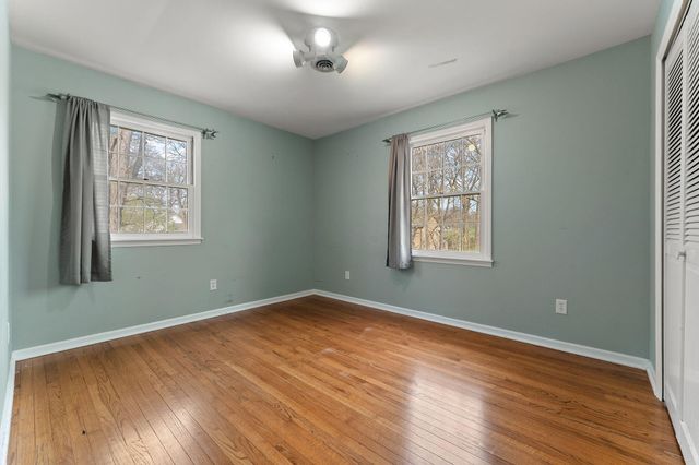 2007 Sherwood Drive, Valparaiso, IN 46385