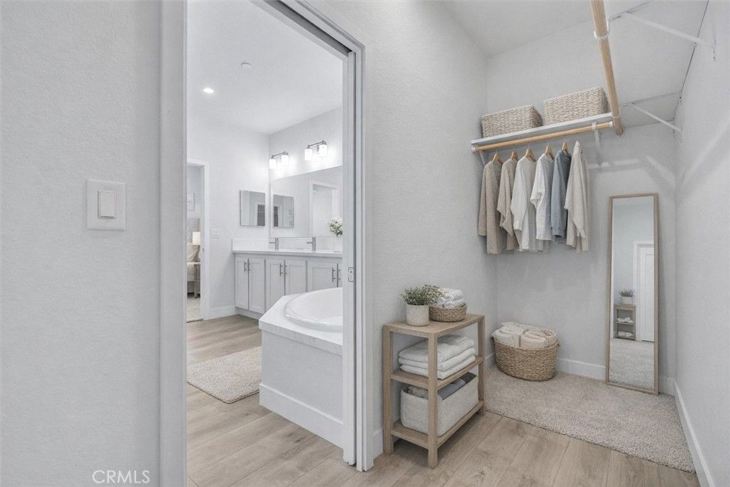 Image 11 of property listing at 18864 Boulder Avenue, Riverside, CA 92508