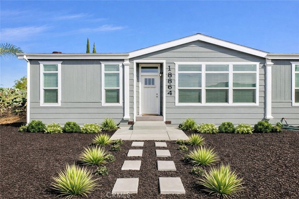 Image 16 of property listing at 18864 Boulder Avenue, Riverside, CA 92508