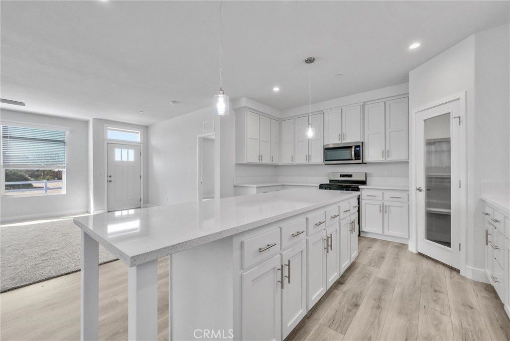 Image 28 of property listing at 18864 Boulder Avenue, Riverside, CA 92508