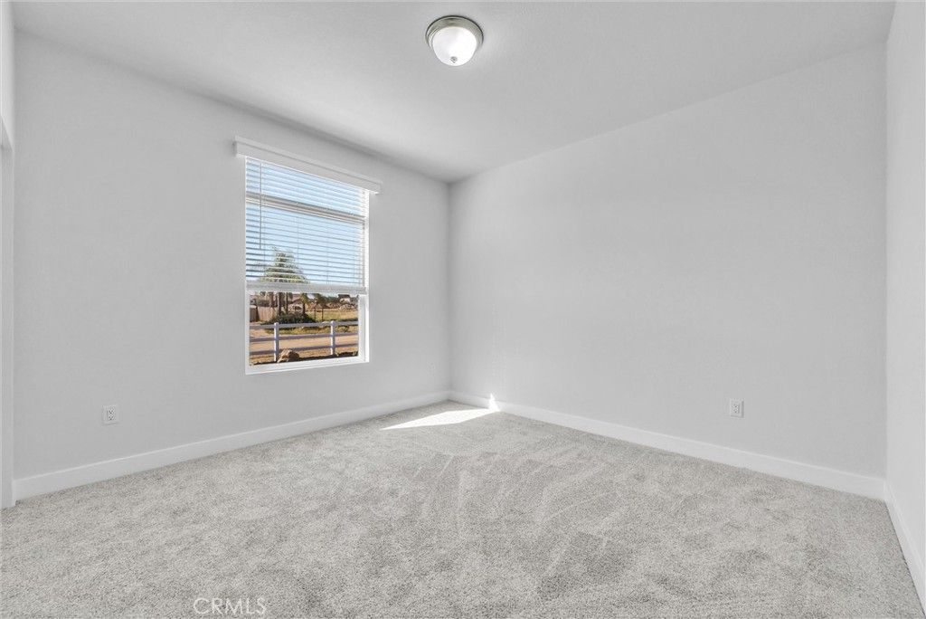 Image 43 of property listing at 18864 Boulder Avenue, Riverside, CA 92508