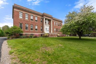 280 Village St D2, Medway, MA 02053