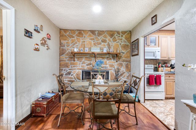 140 Coquina Avenue, Ormond Beach, FL 32174