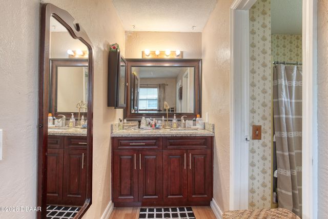 140 Coquina Avenue, Ormond Beach, FL 32174