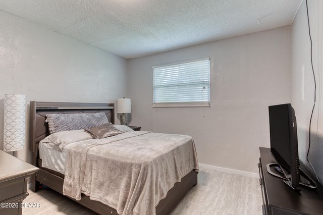 140 Coquina Avenue, Ormond Beach, FL 32174