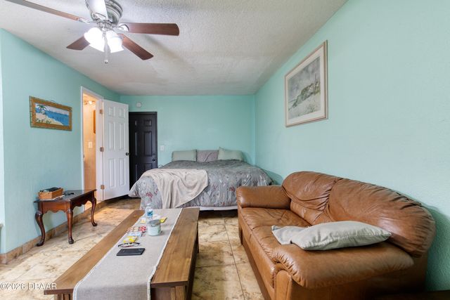 140 Coquina Avenue, Ormond Beach, FL 32174