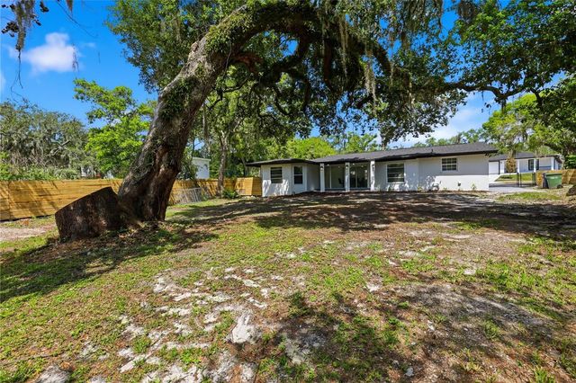 1915 E MULBERRY DRIVE, Tampa, FL 33604