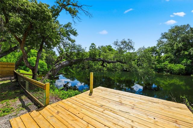 1915 E MULBERRY DRIVE, Tampa, FL 33604