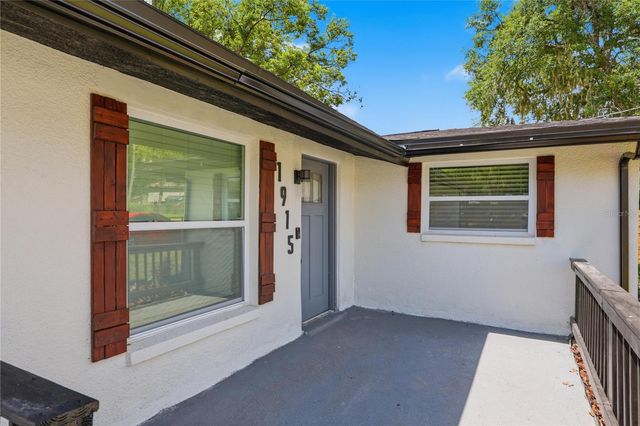 1915 E MULBERRY DRIVE, Tampa, FL 33604
