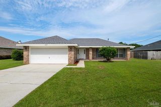 4227 Frasier Ln, Pace, FL 32571
