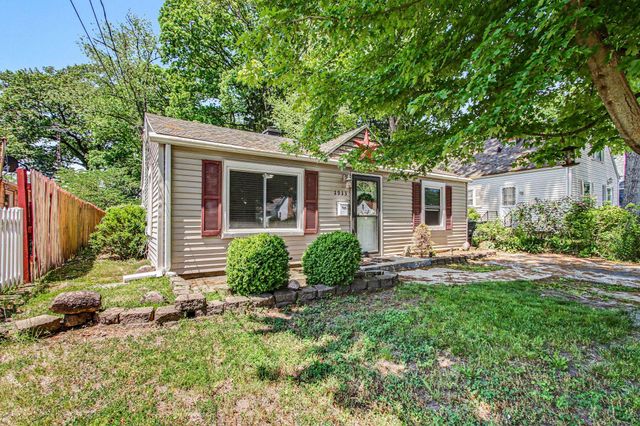 2933 Cleveland Avenue, Michigan City, IN 46360