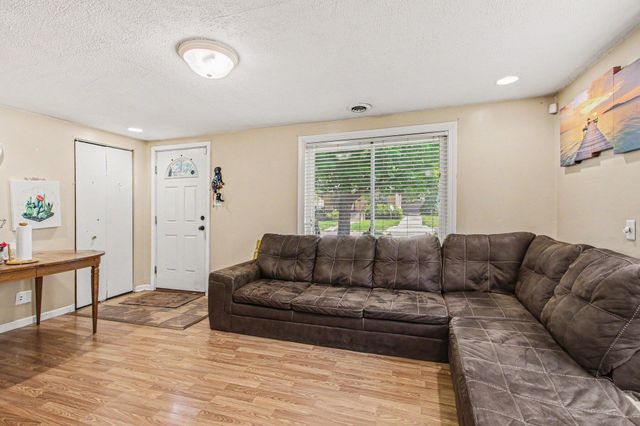 2933 Cleveland Avenue, Michigan City, IN 46360