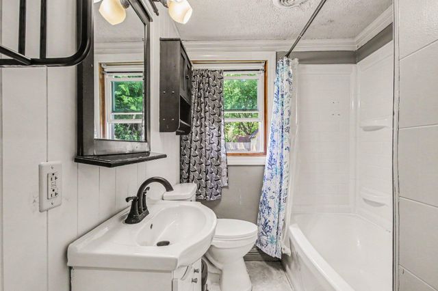 2933 Cleveland Avenue, Michigan City, IN 46360