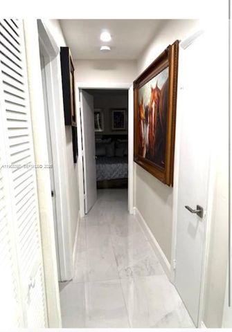 10752 SW 141st Ln, Miami, FL 33176