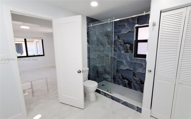 216 Shadow Way, Miami Springs, FL 33166