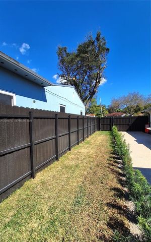 216 Shadow Way, Miami Springs, FL 33166