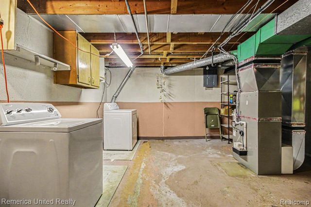 9135 Manton Avenue, Plymouth, MI 48170