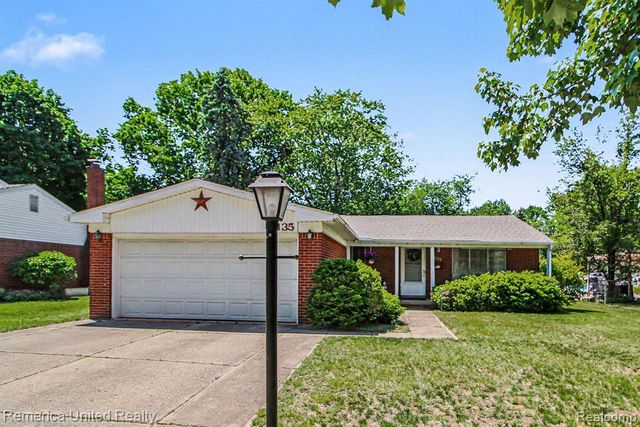 9135 Manton Avenue, Plymouth, MI 48170
