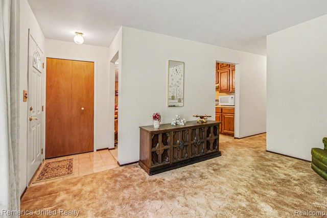 9135 Manton Avenue, Plymouth, MI 48170