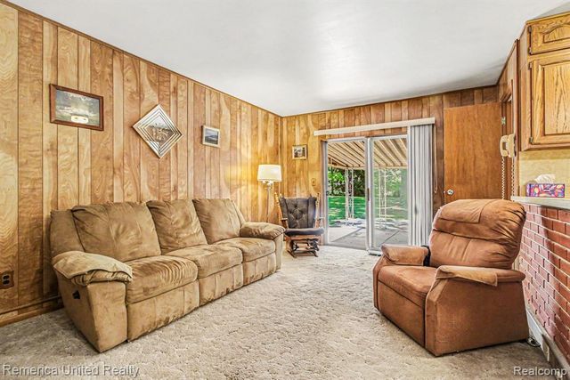 9135 Manton Avenue, Plymouth, MI 48170
