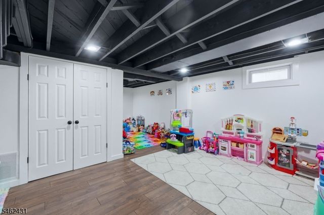 324 Sycamore Ave, Scotch Plains Twp., NJ 07076