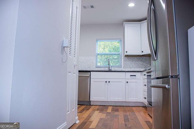 1962 Village Parkway SE, Smyrna, GA 30080