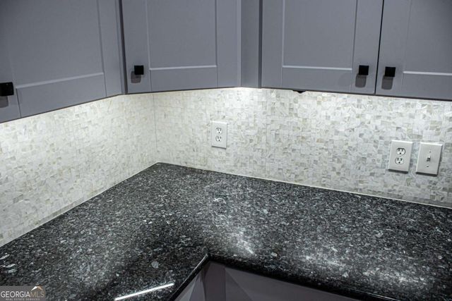 1962 Village Parkway SE, Smyrna, GA 30080